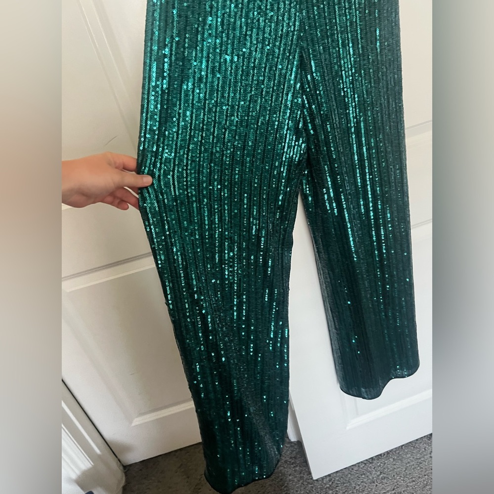 NWT SAYLOR Louisana Sequin Jumpsuit in Dark Green - Picture 7 of 12